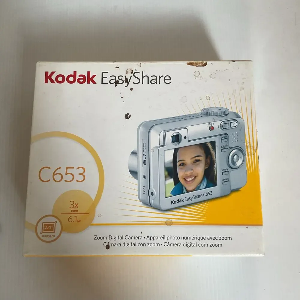 Kodak EasyShare C653 6.1MP Digital Camera Bundle SD Cards Case Tested Working